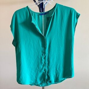 Apt. 9 Vibrant Green Blouse